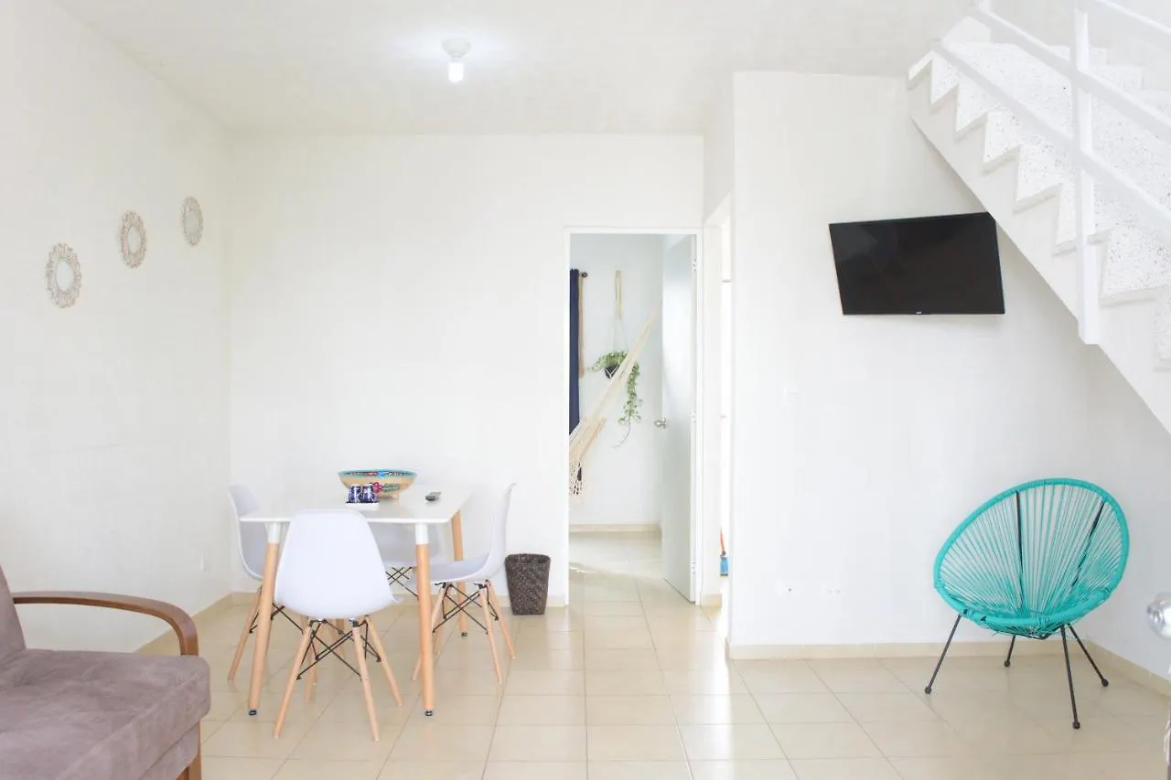Holiday home Cozy House In Cancun With Access To Pool Villa Mexico